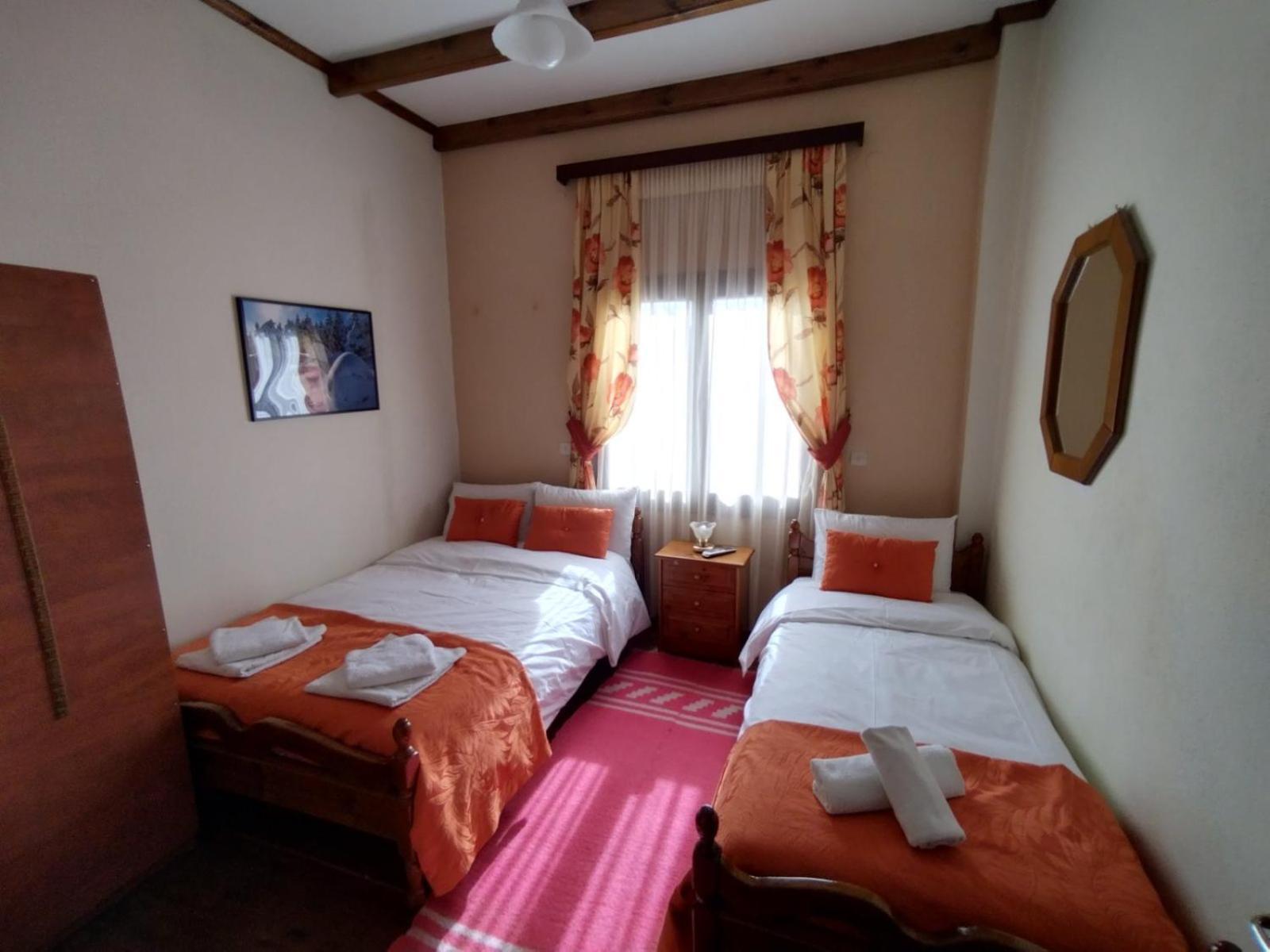 Mprizis Rooms Elati  Exterior photo